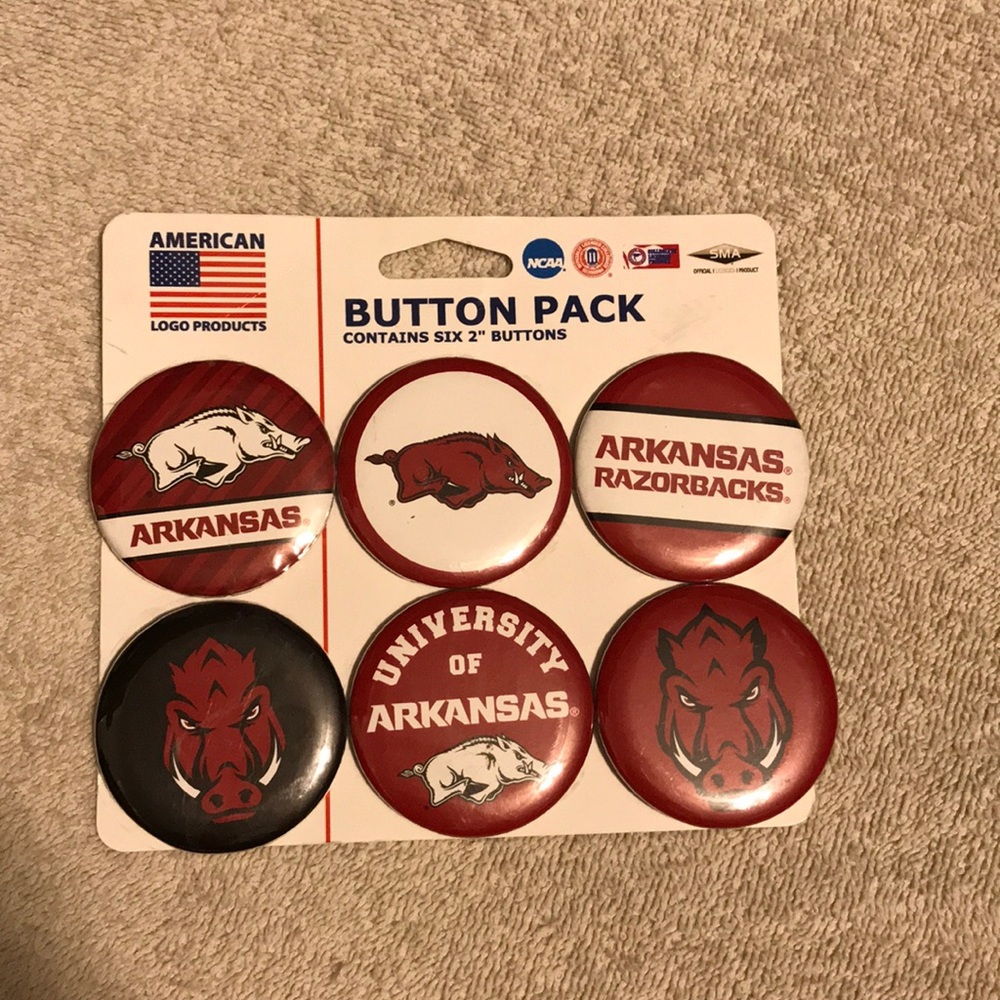 Arkansas Razorback Button Pack
